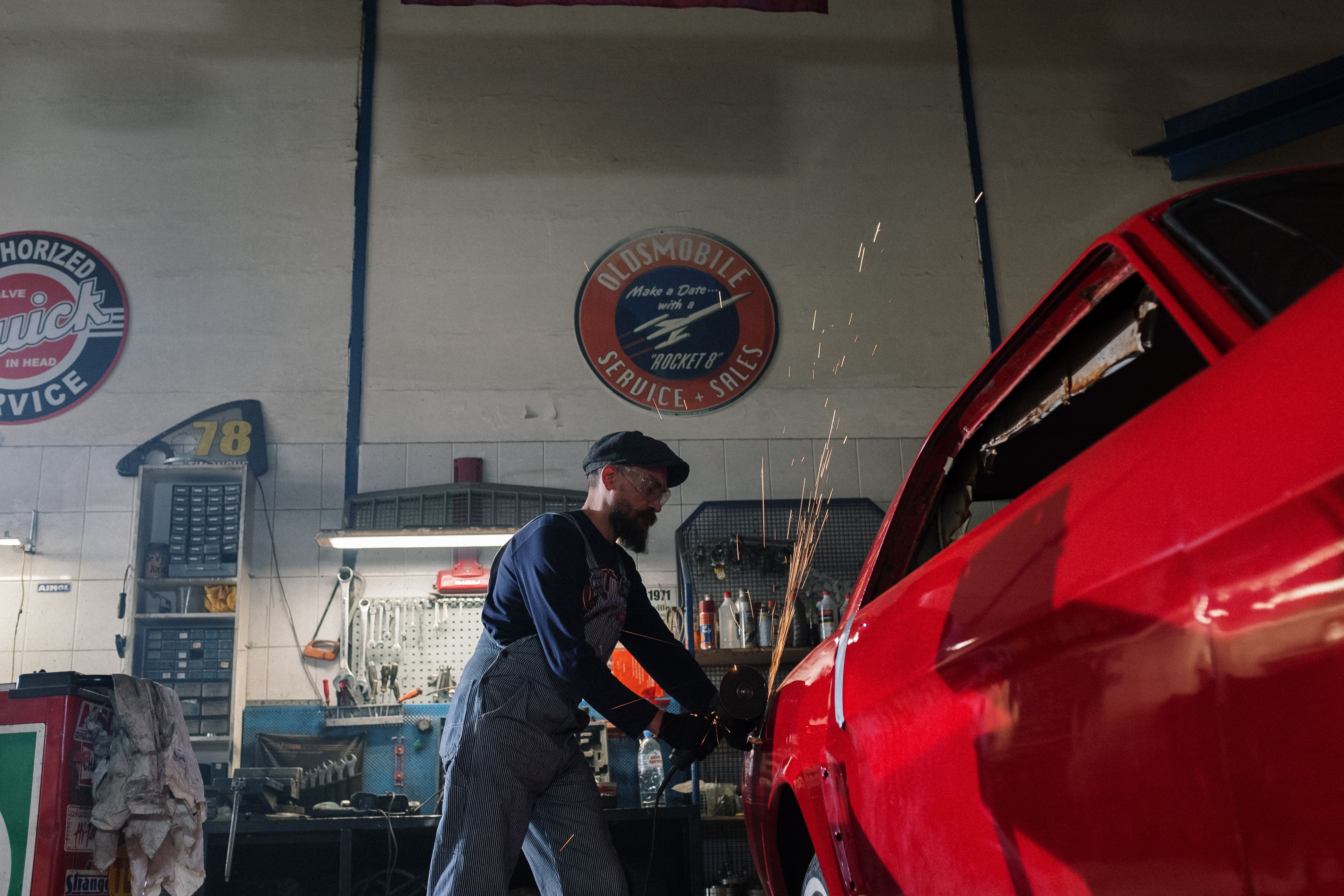 Truck repair workshop